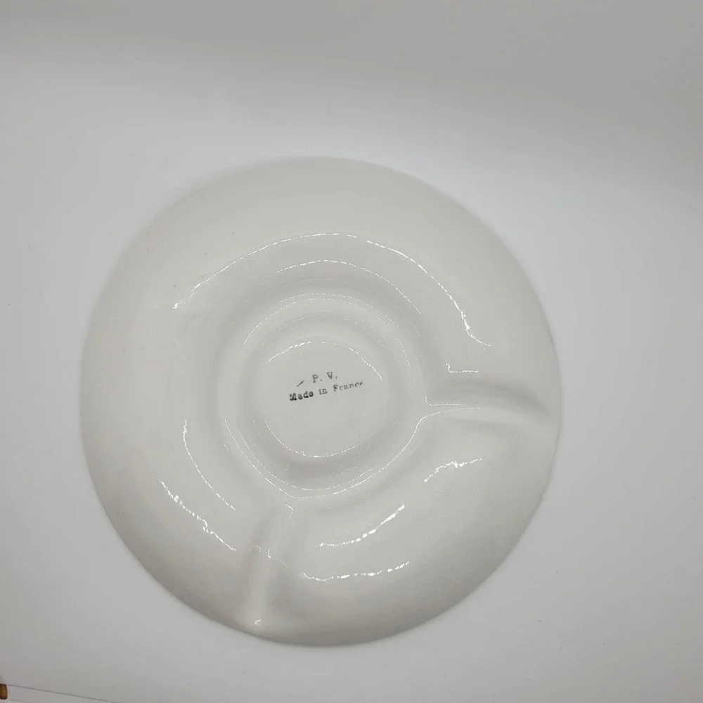 Vintage P.V. France White Majolica Artichoke Plate Floral Embossed Relief 9